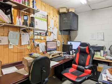 Property Photo 33