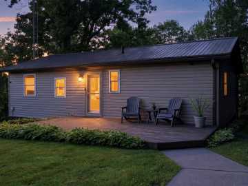 22007 175th Street, Cornell