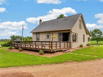N14212 550th Street, Ridgeland