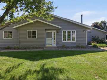4402 Heartland W Drive, Eau Claire