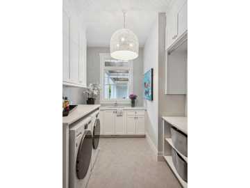 Property Photo 123