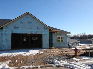 2893 Patrick John Drive, Eau Claire