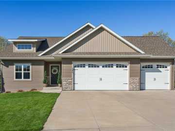 240 Monte Carlo Drive, Eau Claire