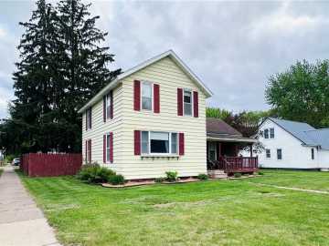 403 Dwight Street, Chippewa Falls