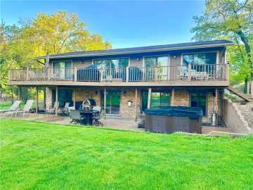 6551 North Shore Drive, Eau Claire