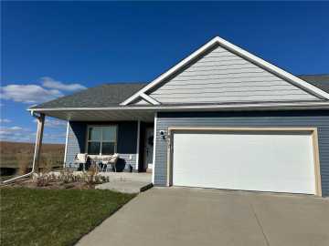 1817 Ridgewood Circle, Menomonie