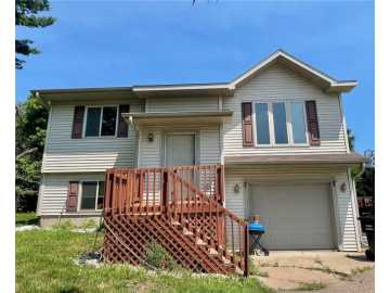 903 28th N Avenue, Menomonie
