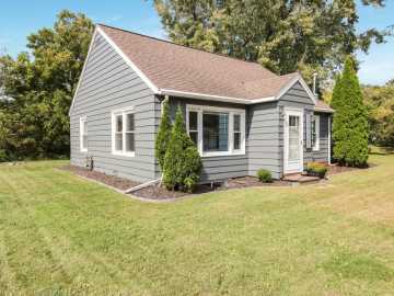 2402 Crescent Avenue, Eau Claire