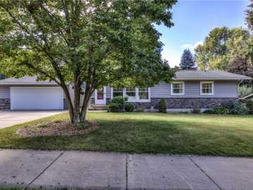 3004 14th Street, Eau Claire