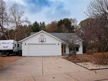 3638 W Parkside Circle, Eau Claire