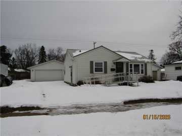 1614 Rist Avenue, Eau Claire