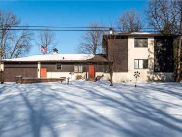 9556 27th Avenue, Eau Claire