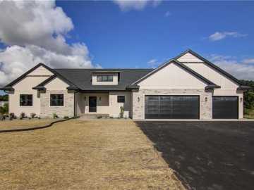 S9024 Chestnut Road, Eau Claire