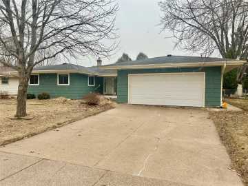 1027 Bradley Avenue, Eau Claire
