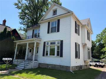 317 Summit Avenue, Eau Claire