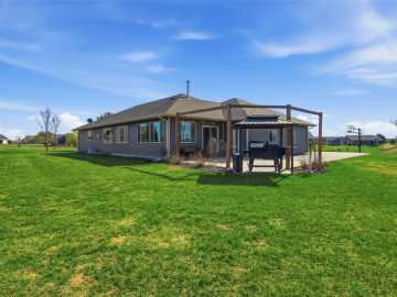 Property Photo 32