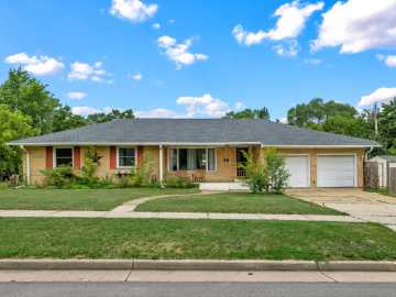 334 Margaret Street, Eau Claire