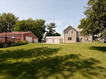 N5835 730th Street, Elk Mound