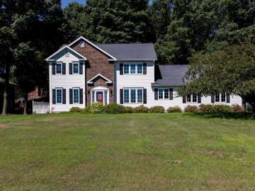309 Red Cedar Street, Menomonie