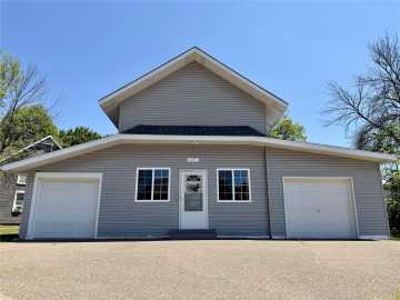 601 E Grand Avenue, Chippewa Falls