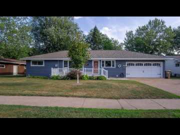 1905 E Lexington Boulevard, Eau Claire