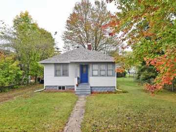 1716 6th E Street, Menomonie