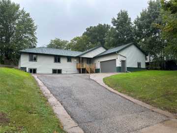 2610 Mont Claire Road, Eau Claire