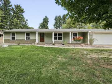 3717 Claymore Lane, Eau Claire