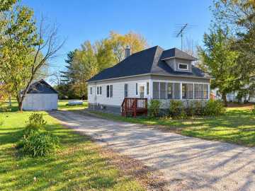 1944 N State Road 85 , Eau Claire