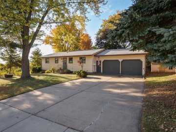 2725 Somona Parkway, Eau Claire