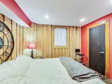 Property Photo 44