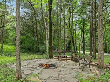 Property Photo 77