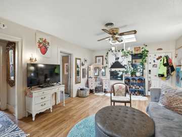 Property Photo 27