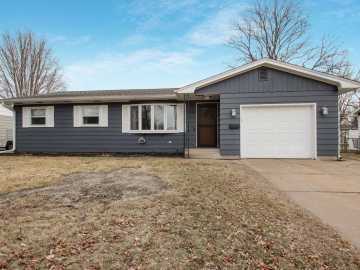 1525 Drury Avenue, Eau Claire