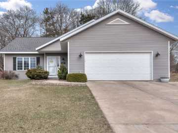 201 Jersey Lane, Elk Mound