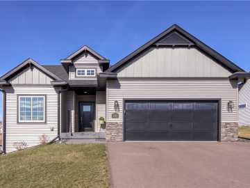6468 Aspen Ridge Drive, Eau Claire