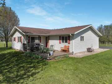 27484 County Highway X , Cadott