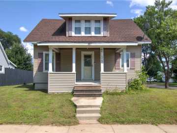 2105 8th Street, Eau Claire