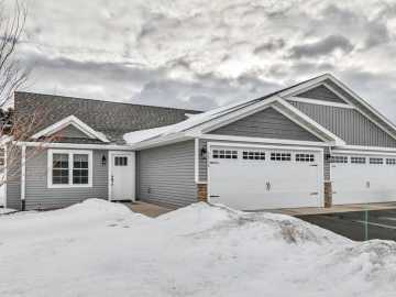 5580 Green Park Drive, Eau Claire