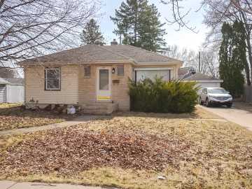 127 W Truman Avenue, Eau Claire