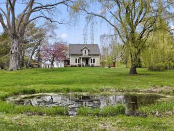 E5199 County Road C , Menomonie