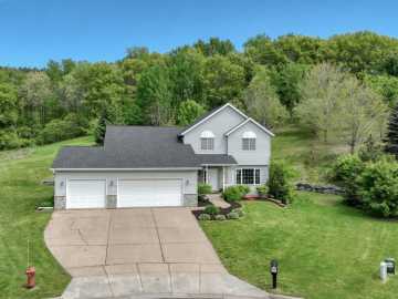 209 Lamans Lane, Eau Claire