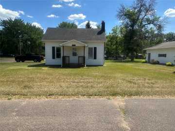 301 Cliff Street, Chippewa Falls