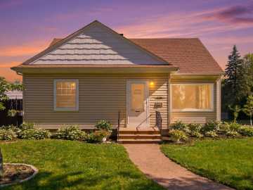 228 E Polk Avenue, Eau Claire