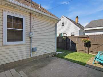 Property Photo 38