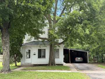 1208 7th E Street, Menomonie