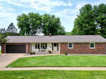 1126 E Fillmore Avenue, Eau Claire