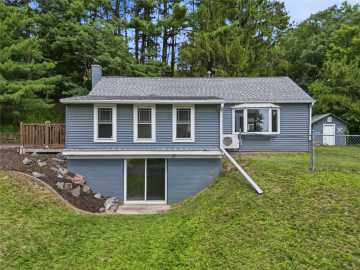 2634 South Slope Terrace, Eau Claire