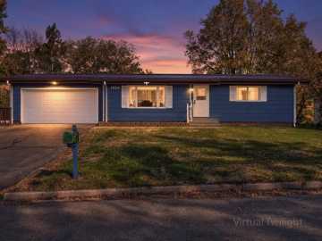 1109 16th E Avenue, Menomonie