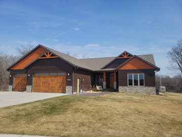3482 Creek Ridge Drive, Eau Claire
